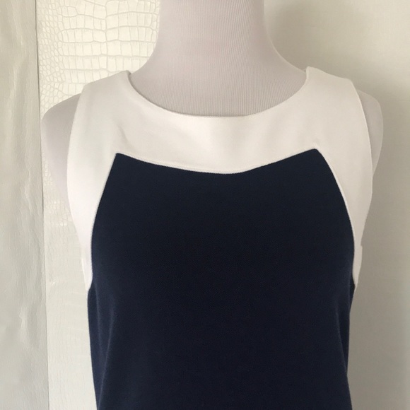 IZOD GOLF DRESS. - Picture 2 of 7